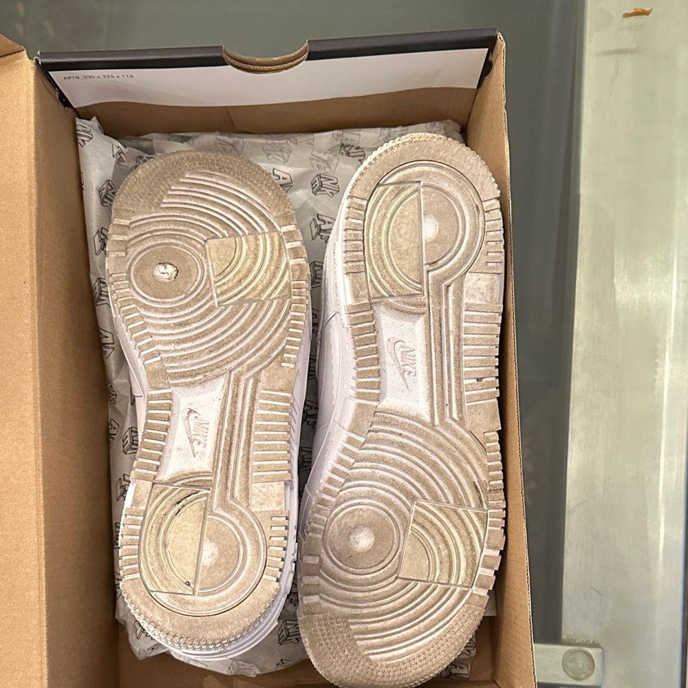 New Nike White AF1 Pixel Sneakers - Picture 3 of 9